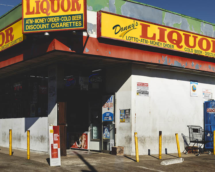 Danny's Liquor, Los Angeles, 2017.jpg