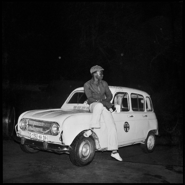 Sanlé Sory, La 4L et son Maître, Burkina Faso, 1970