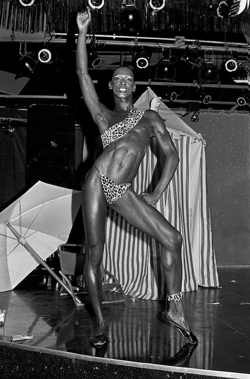 Le Clique Stage Dancer, 1979
