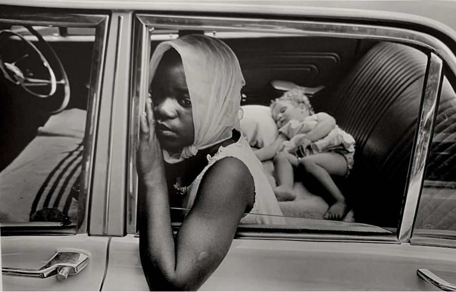 Ian Berry, A Young African Nanny Babysits while her White Mistress does the Shopping, South Africa, 1969