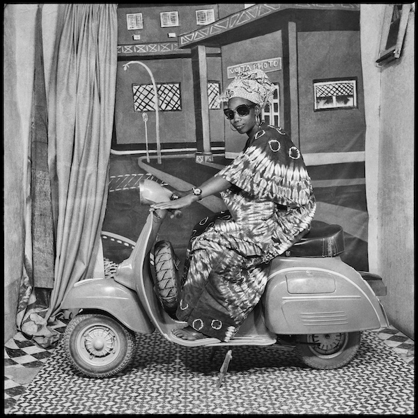 Jamais sans ma Vespa, 1980